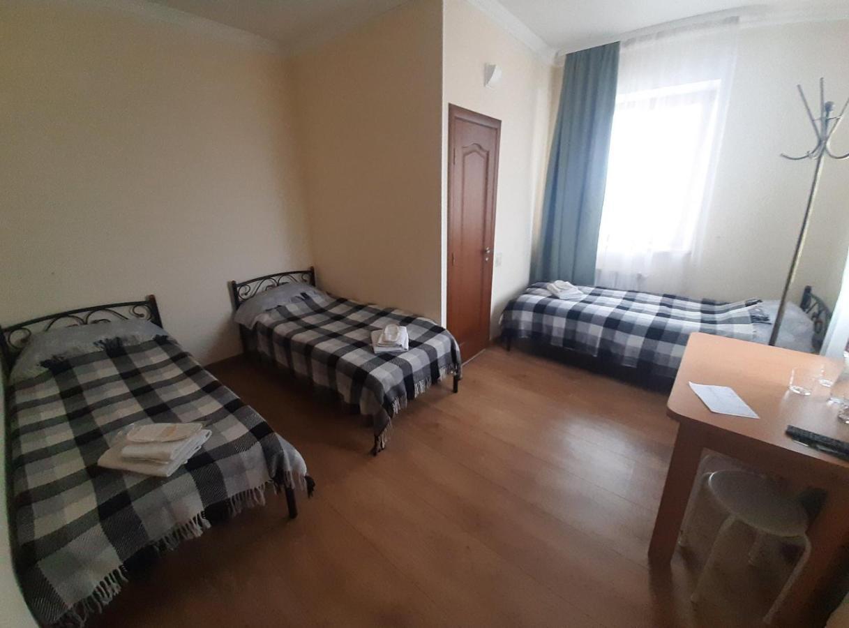 Арт-Готель "Династія" Bila Tserkva Exterior foto